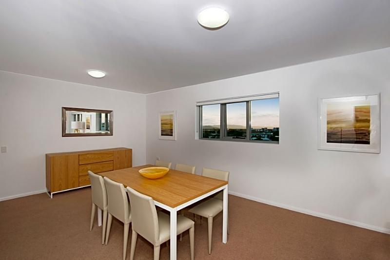 Allure Hotel y Apartamentos Townsville Exterior foto